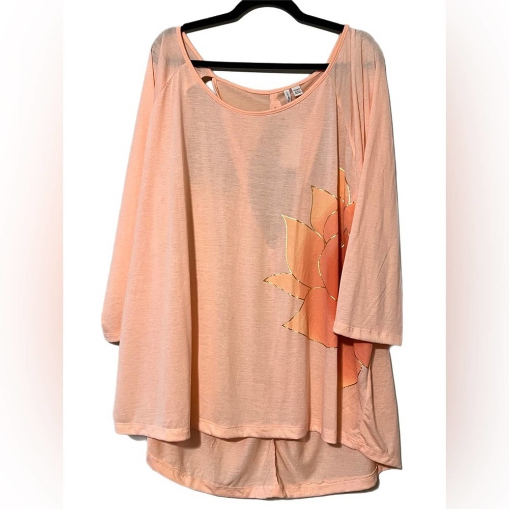 CATO Active womens sz 26/28W activewear top floral peach 3/4 sleeves cutout back